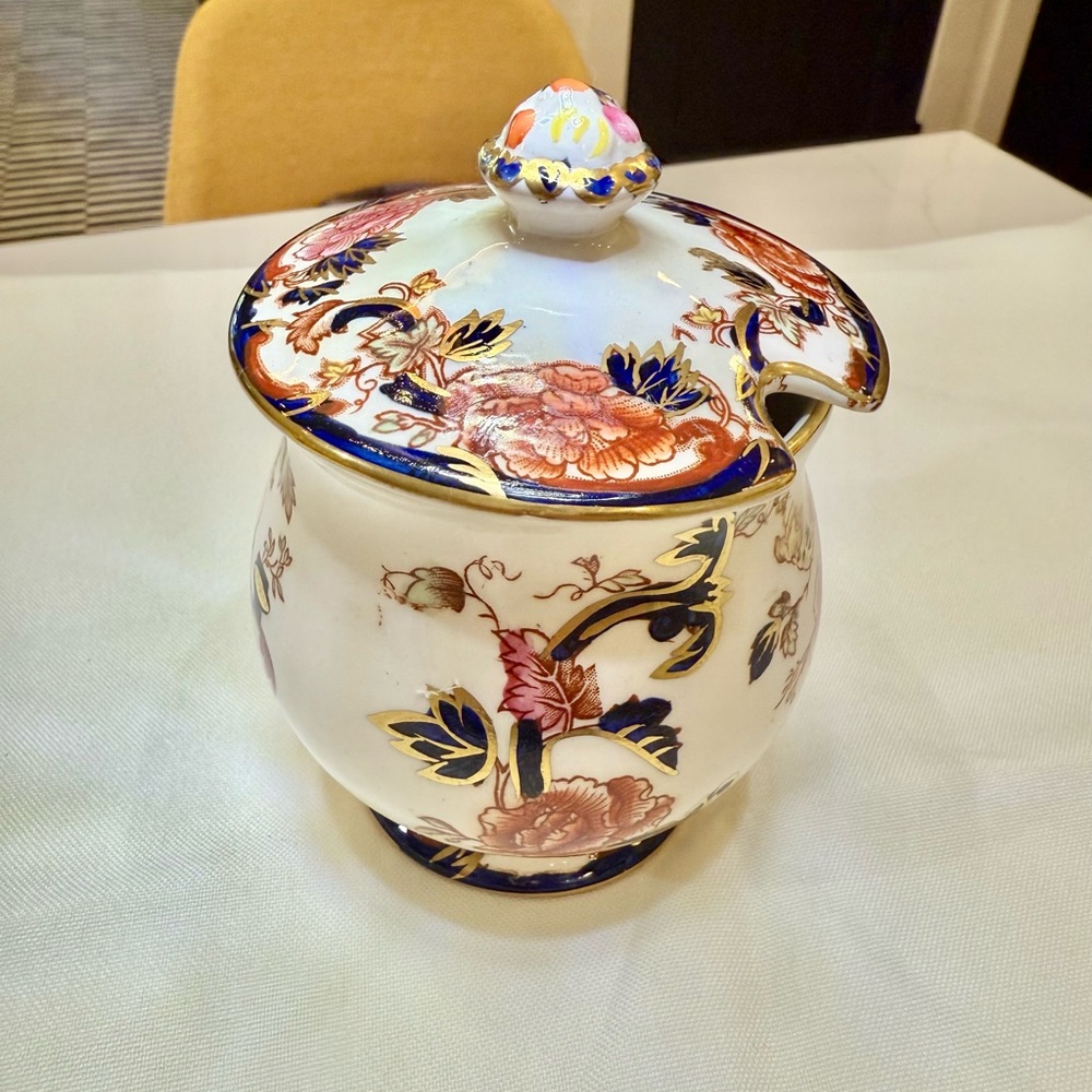 Vintage Mason’s Ironstone “Mandalay” Covered Jar – Made in England